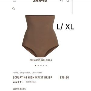 COPY - SKIMS by Kim Kardashian